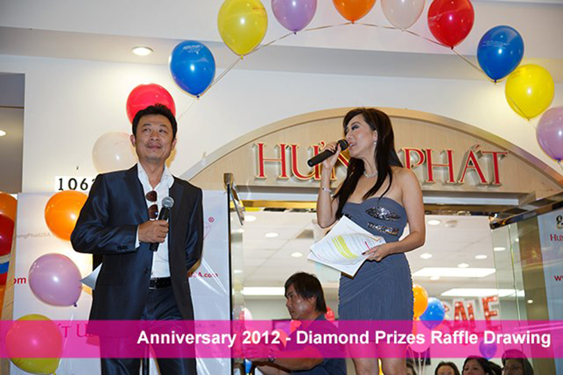 9 Diamond Raffle Prizes Anniversary_2012_ (14).jpg